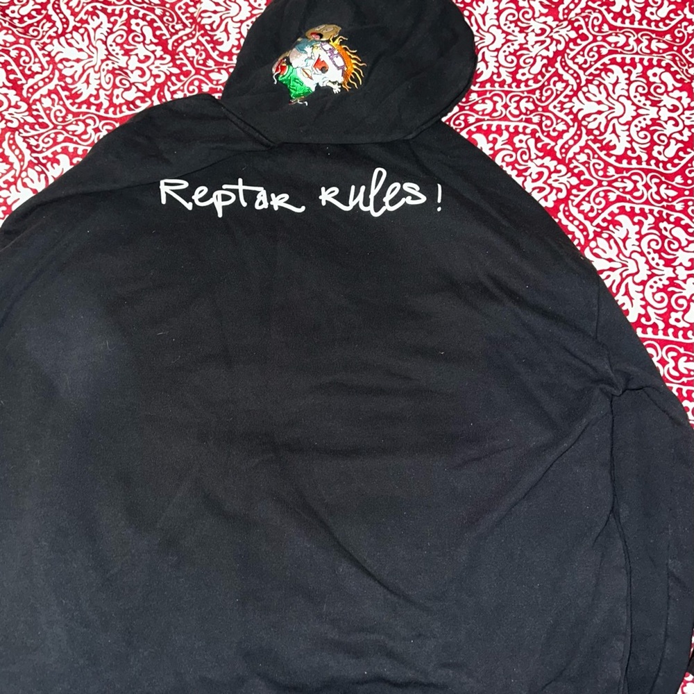 Size xl hoodie